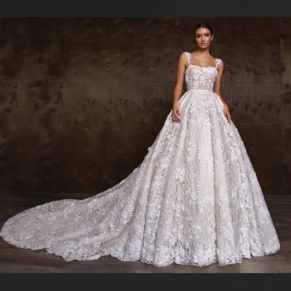Wona concept hloya Wedding Dress